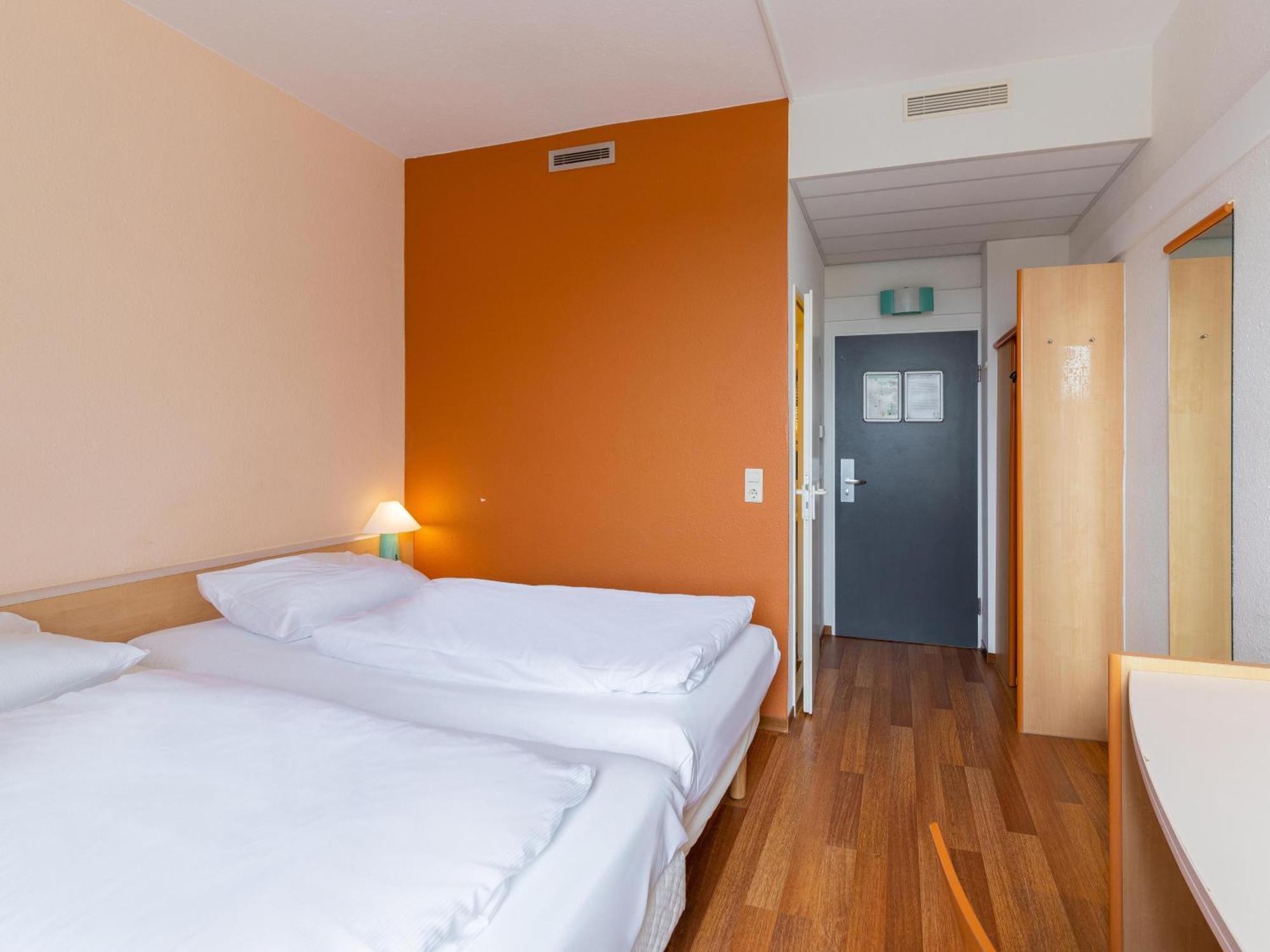 B&B Hotel Duisburg Hbf-Nord Eksteriør bilde