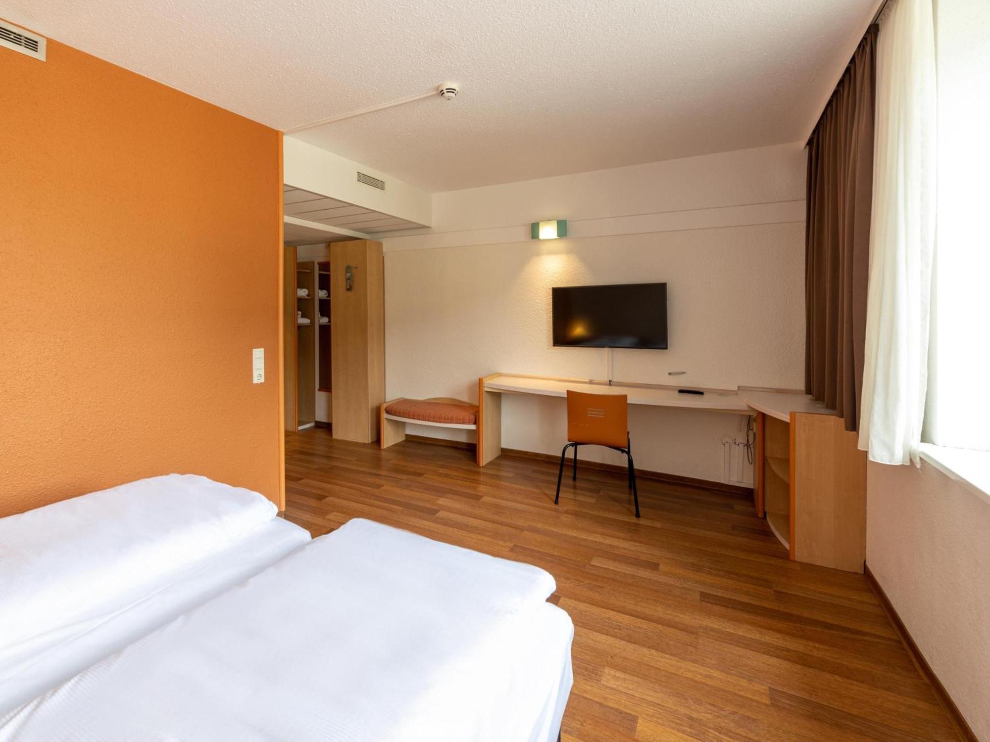 B&B Hotel Duisburg Hbf-Nord Eksteriør bilde