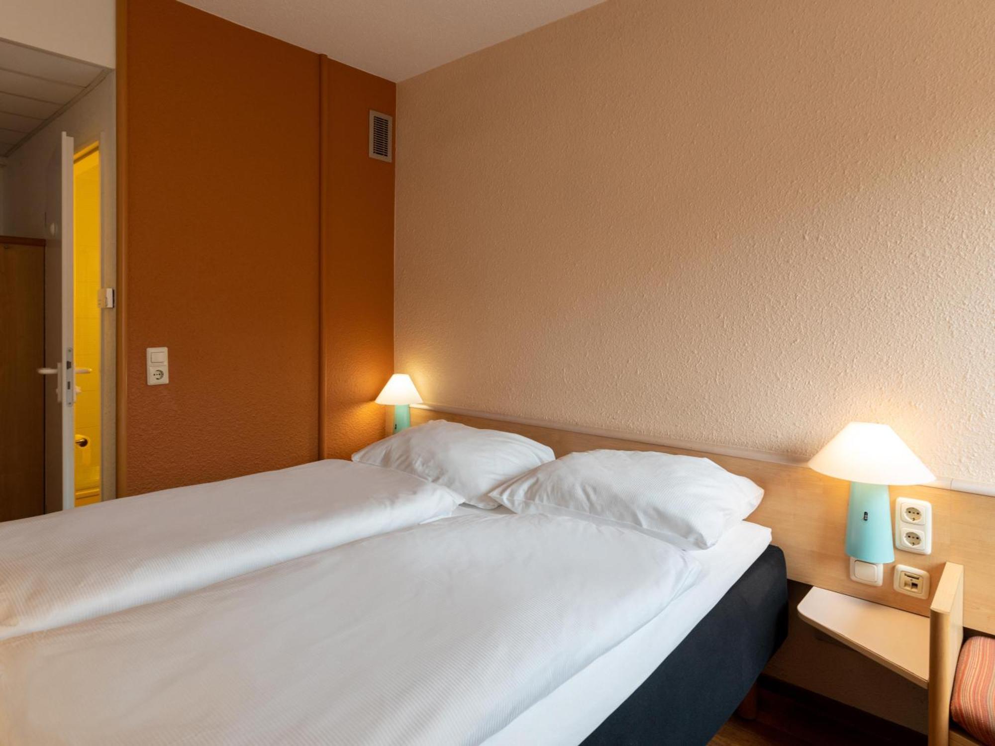 B&B Hotel Duisburg Hbf-Nord Eksteriør bilde