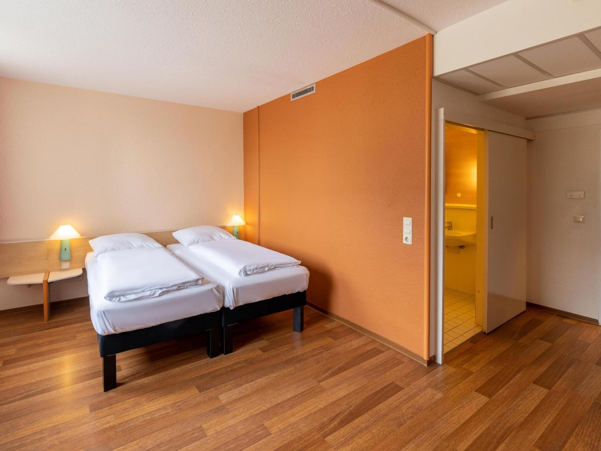 B&B Hotel Duisburg Hbf-Nord Eksteriør bilde